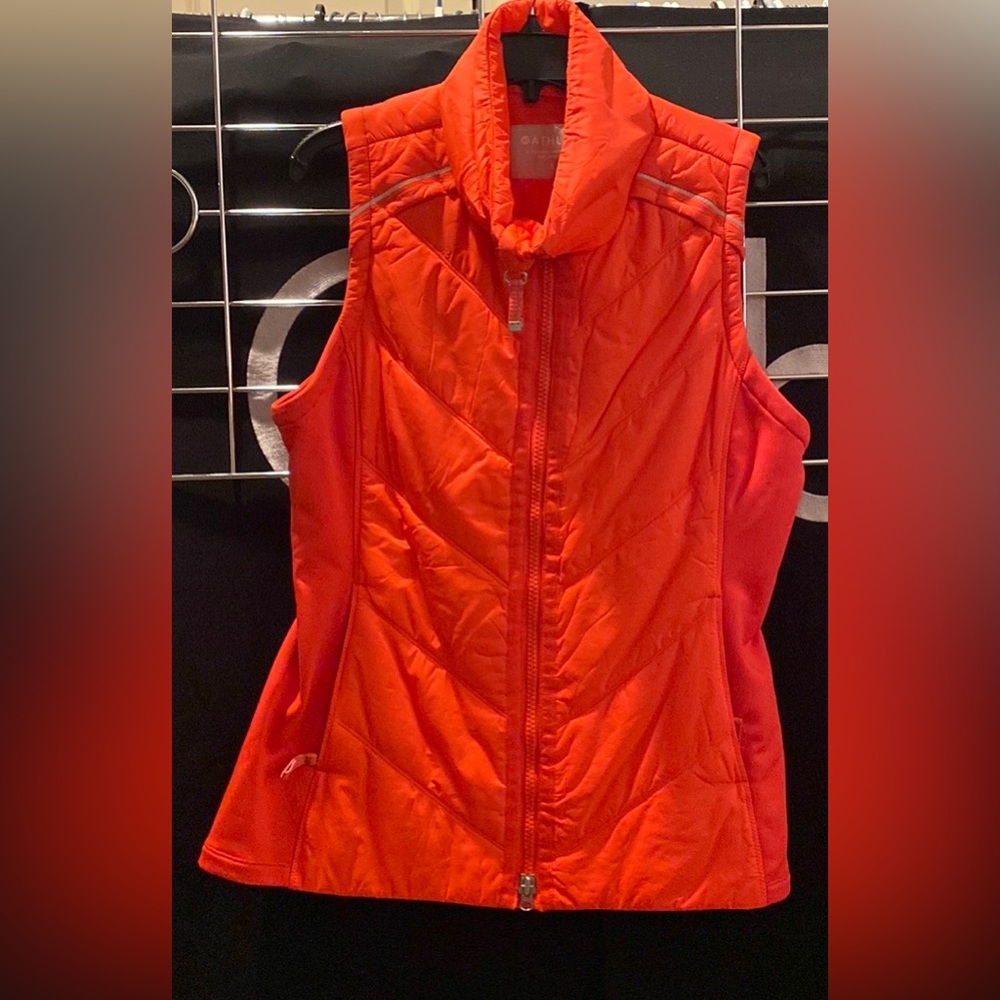 Athleta Rock Ridge Quilted PrimaLoft Vest, Style 82577, Blaze Orange, Si…